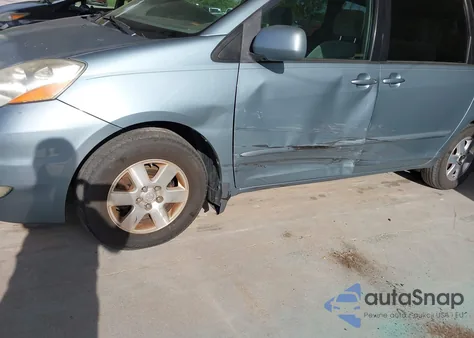 2007 Toyota Sienna Xle z USA, uszkodzony, nr VIN 5TDZK22C67S013959